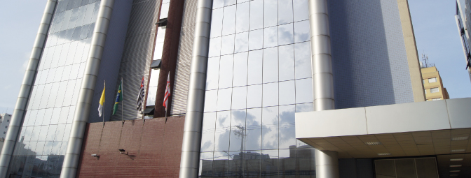 Detalhe de foto da fachada do edifício ASSUNÇÃO