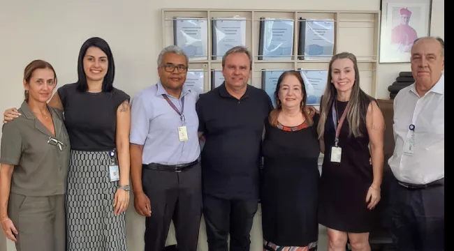 Vereador Fausto Peres visita HSL e discute possibilidade de emendas para investimentos